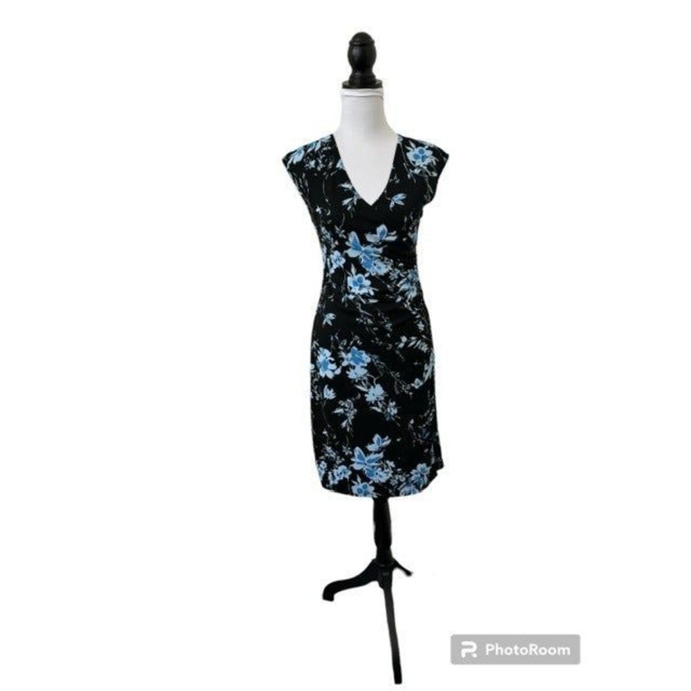 W Wrapper Dress Sz S Sleevesless Black with Light Blue flowers